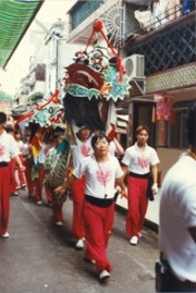 长洲太平清醮中的「大角麒麟」图片