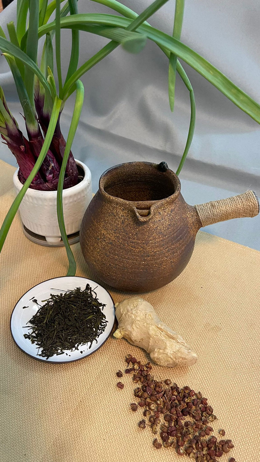 A Bowl of Pure Infusion &mdash; A Journey into Sui Tang Tea Culture