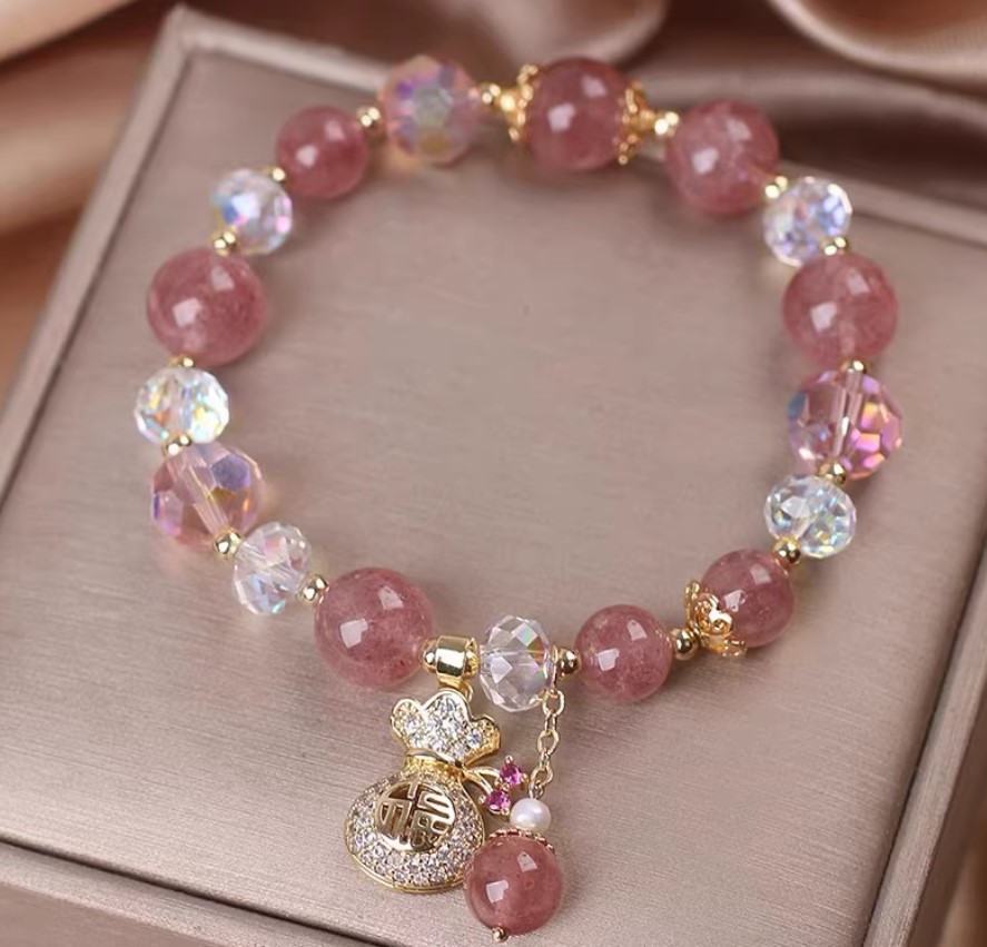 Chinese Temples and Chinese Auspicious Bracelet