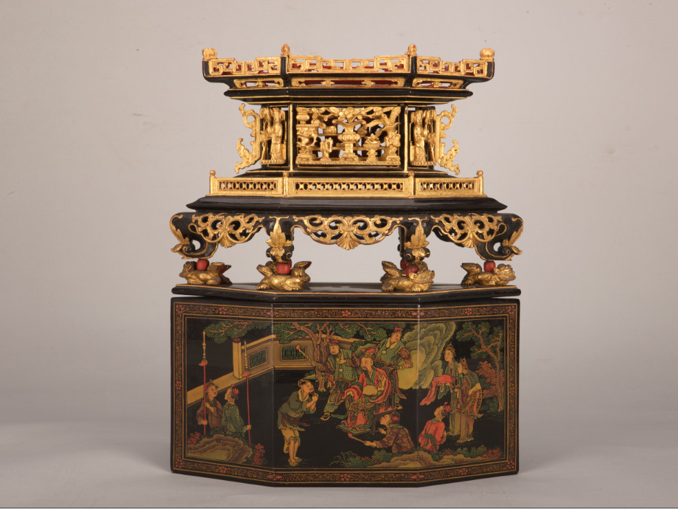 金漆木雕彩漆畫《王茂生進酒》菱形饌盒