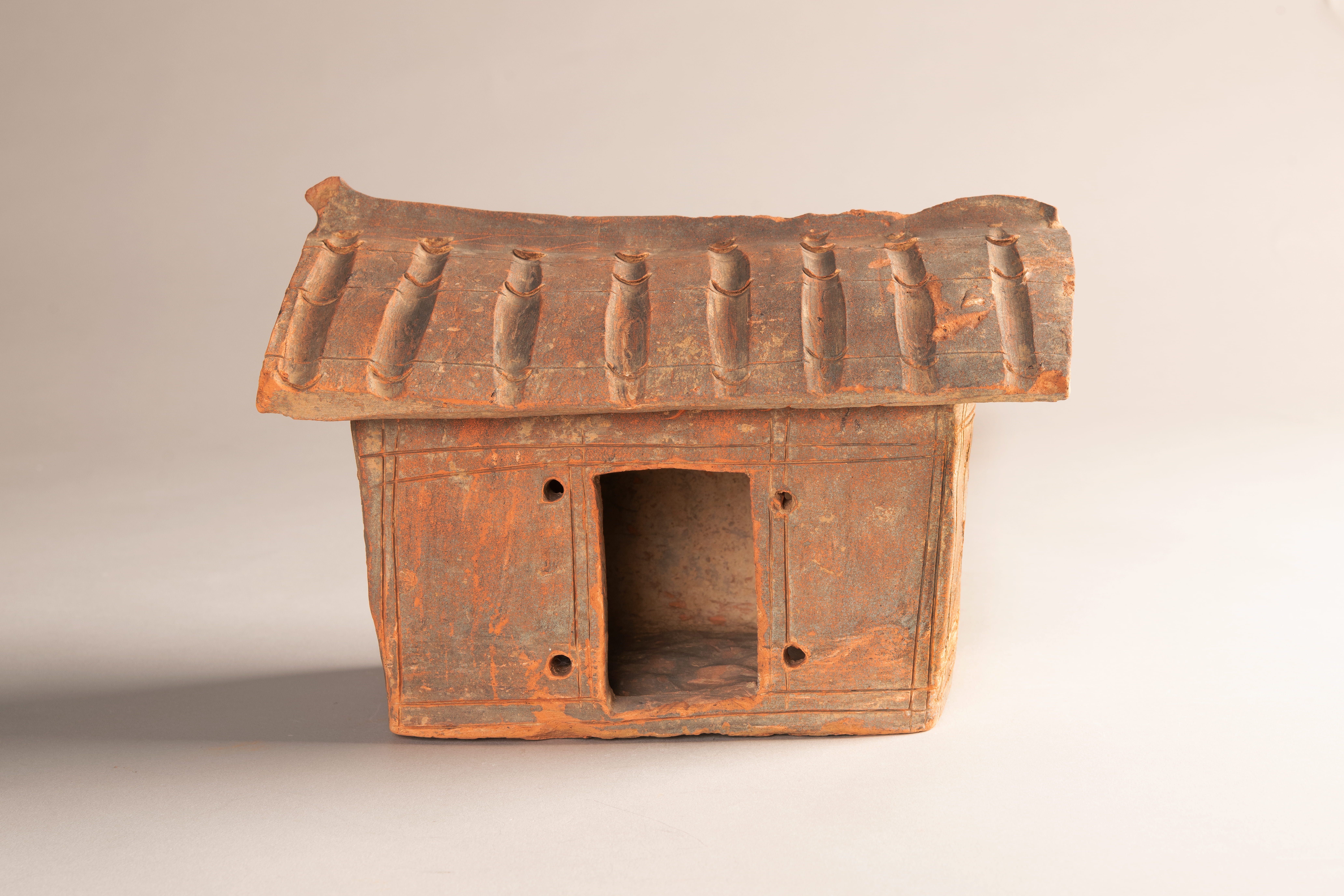 從李鄭屋漢墓看漢代香港