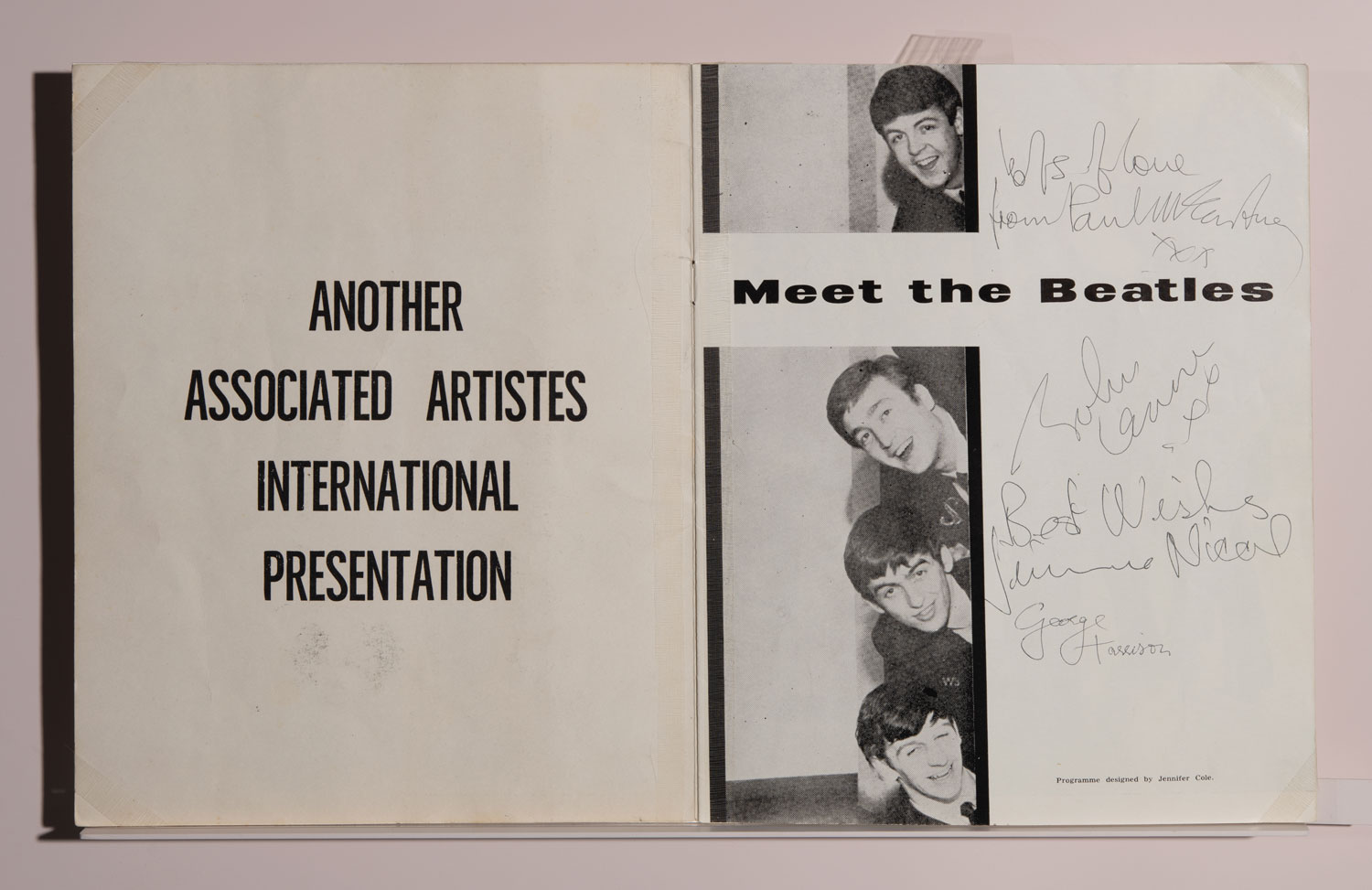 一九六四年披头四乐队访港演唱会特刊